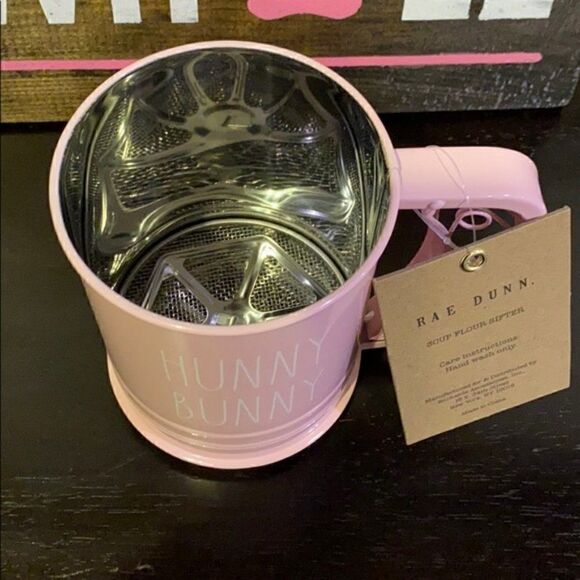 Rae Dunn Happy Easter Baking Set - Picture 3 of 6